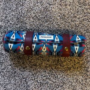 Pendleton Travel Backgammom Game with Leather Straps